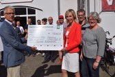 13.000 € für das DemenzNetz Oldenburg aus dem Erlös des 8. Oldenburger Entenrennens